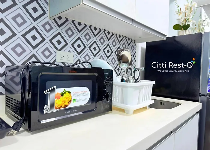 Value At Azure Near Airport Wifi & Netflix * 马尼拉