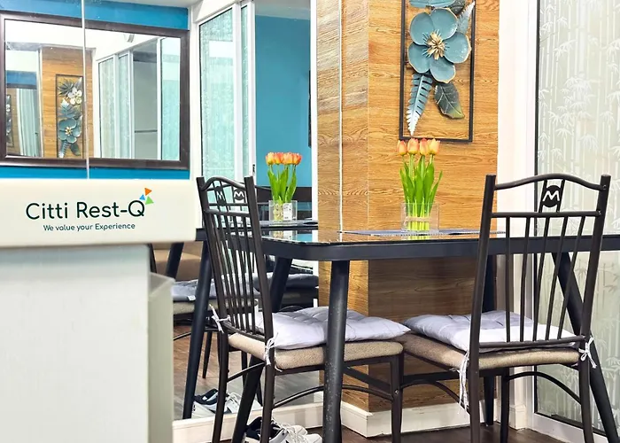 Value At Azure Near Airport Wifi & Netflix 公寓